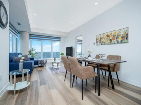 City View 1BR Condo - King Bed & Private Balcony